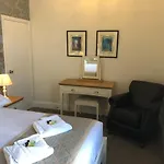 Almorah 2* Saint Helier